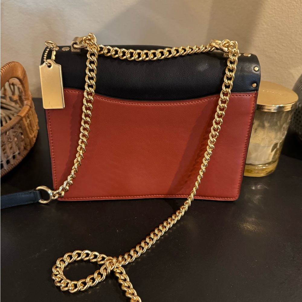 Coach Klare Crossbody Crossbody Bag with Gold Chain -NWOT - Picture 2 of 4